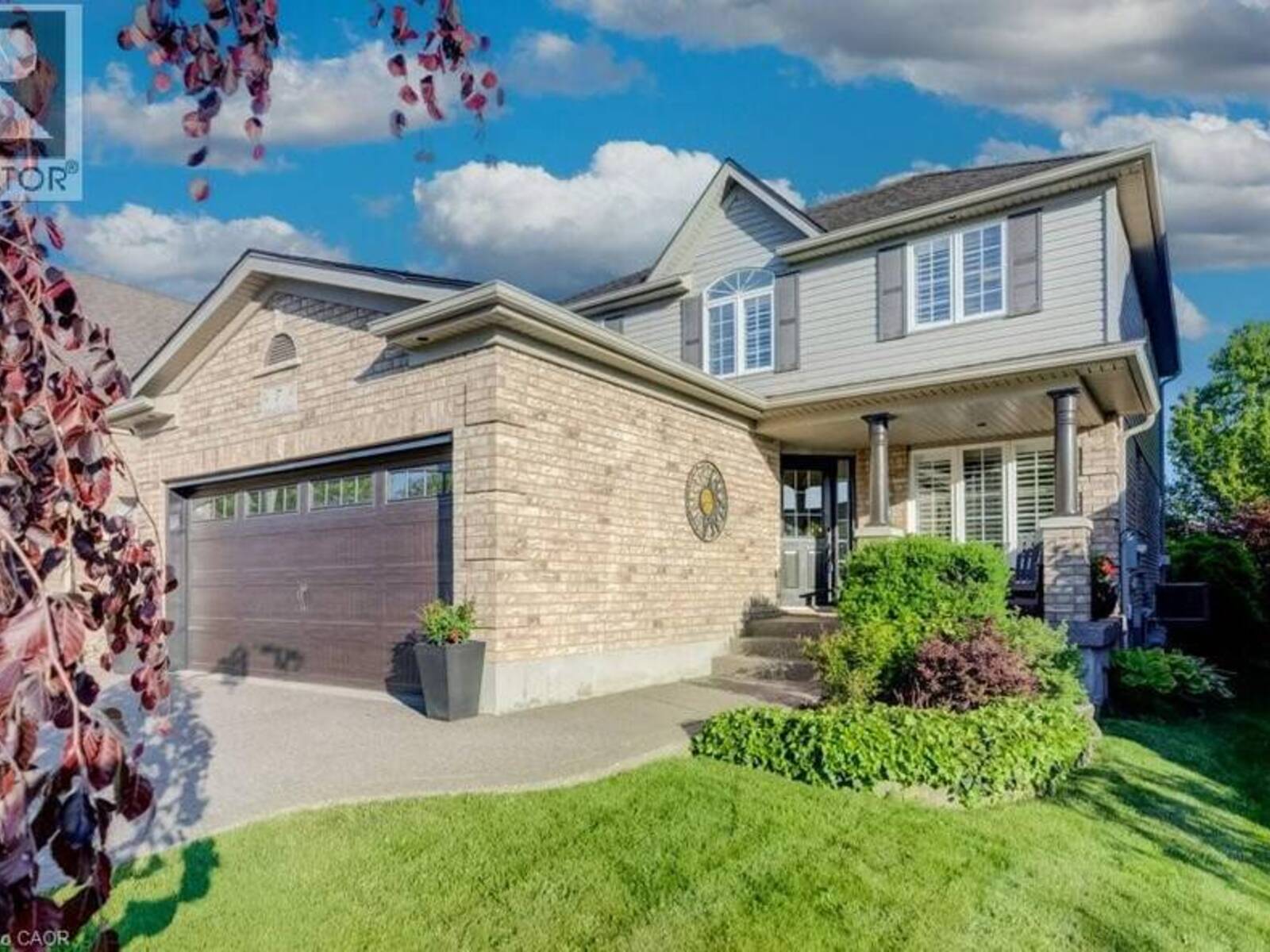 7 HOUSLER Lane, Cambridge, Ontario N3C 4H7