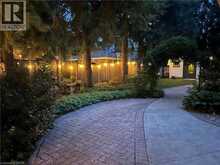 936 BOOTHMAN Avenue | Burlington Ontario | Slide Image Thirty-seven