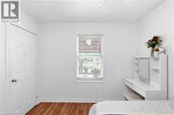 127 PARK Row N | Hamilton Ontario | Slide Image Twelve