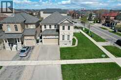 2 HAWSTONE Road | Vaughan Ontario | Slide Image Three