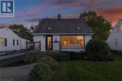 12 ADMIRAL Road | St. Catharines Ontario | Slide Image Two