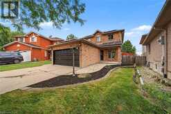 11 SEDONA Court | Hamilton Ontario | Slide Image Three