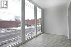 76 WENTWORTH Street S | Hamilton Ontario | Slide Image Three