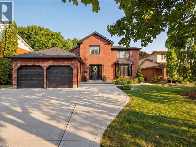 62 CORFIELD Drive Kitchener Ontario, N2A 3W9 - 5 Bedrooms Home For Sale