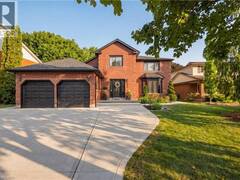 62 CORFIELD Drive Kitchener Ontario, N2A 3W9