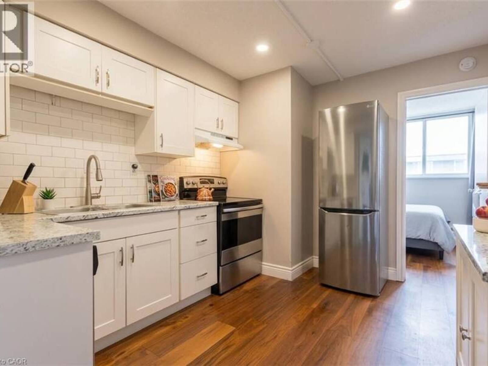 24 MIDLAND Drive Unit# 503B, Kitchener, Ontario N2A 2A8