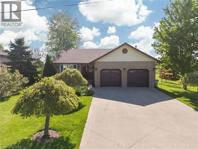 34381 DENFIELD Road Lucan Biddulph Ontario, N0M 2J0 - 3 Bedrooms Home For Sale