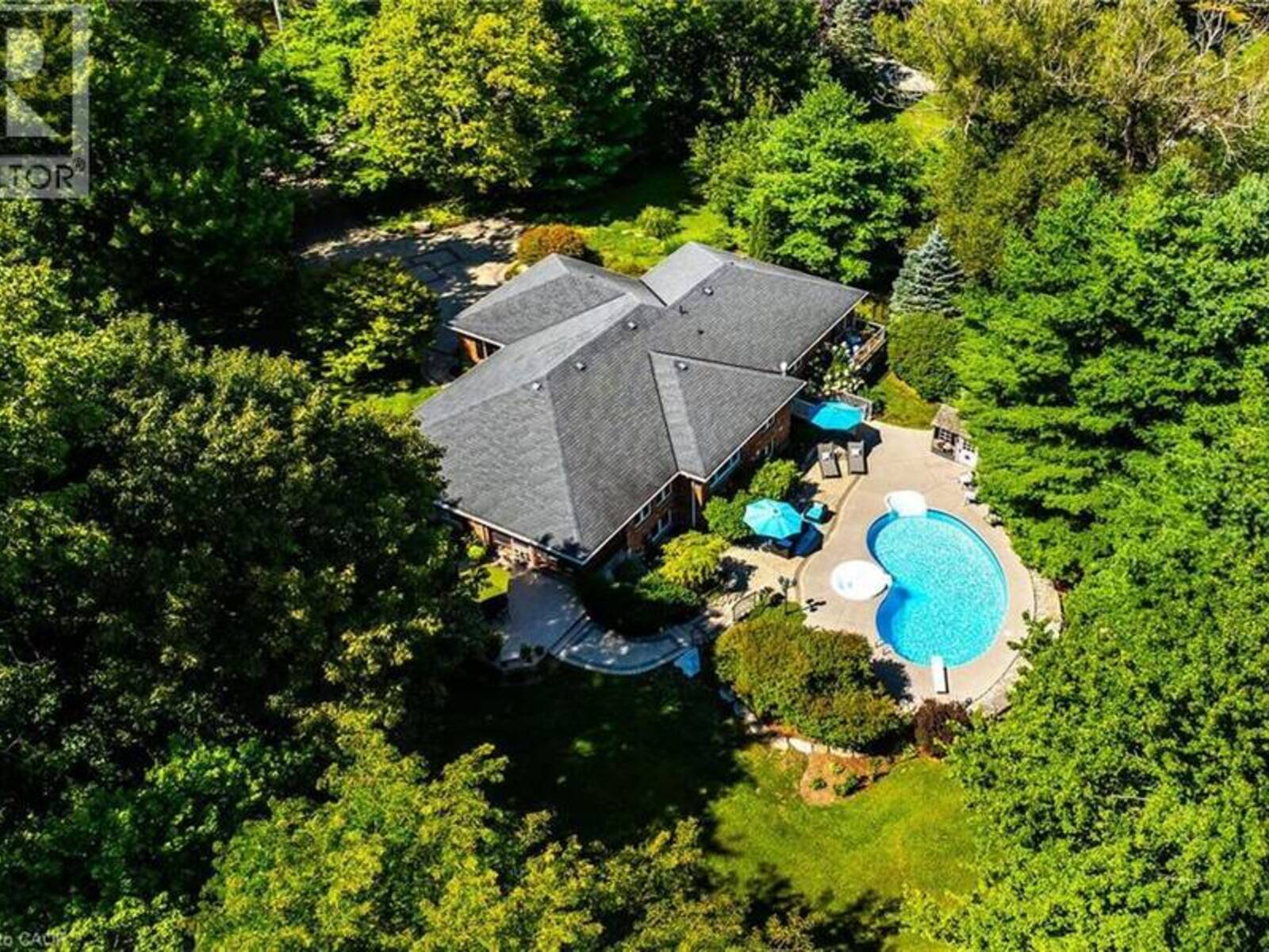 3 FOREST GLEN Court, Port Dover, Ontario N3Y 4K2