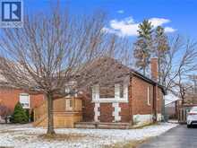 51 WOODBRIDGE Road | Hamilton Ontario | Slide Image Three