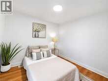 627 UPPER SHERMAN Avenue | Hamilton Ontario | Slide Image Nine