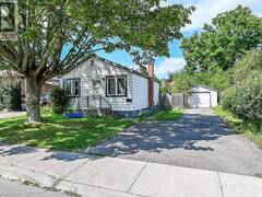 576 ROSSEAU Road Hamilton Ontario, L8K 4T8