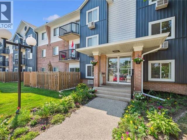 275 EIWO Court Unit# 210 Waterloo Ontario, N2K 2M8 - 2 Bedrooms Condo For Sale