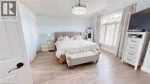 723 MUNICH Circle | Waterloo Ontario | Slide Image Thirteen
