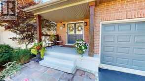 723 MUNICH Circle | Waterloo Ontario | Slide Image Three