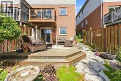 8 SLATER Court | Waterdown Ontario | Slide Image Forty-five