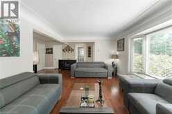 1063 JOAN Drive | Burlington Ontario | Slide Image Eight