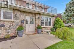 8 BLUE SPRUCE Court | Kitchener Ontario | Slide Image Three