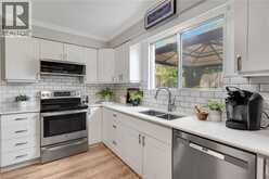 8 BLUE SPRUCE Court | Kitchener Ontario | Slide Image Nineteen