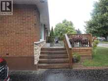 15 COLLIER Crescent | Hamilton Ontario | Slide Image Five
