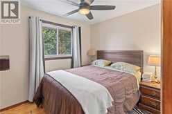 15 COLLIER Crescent | Hamilton Ontario | Slide Image Seventeen