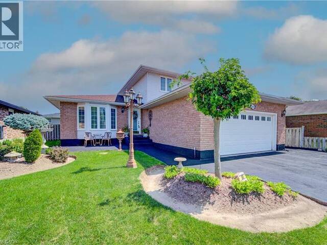 103 SOUTHWOOD Drive Cambridge Ontario, N1S 3S1 - 4 Bedrooms Home For Sale