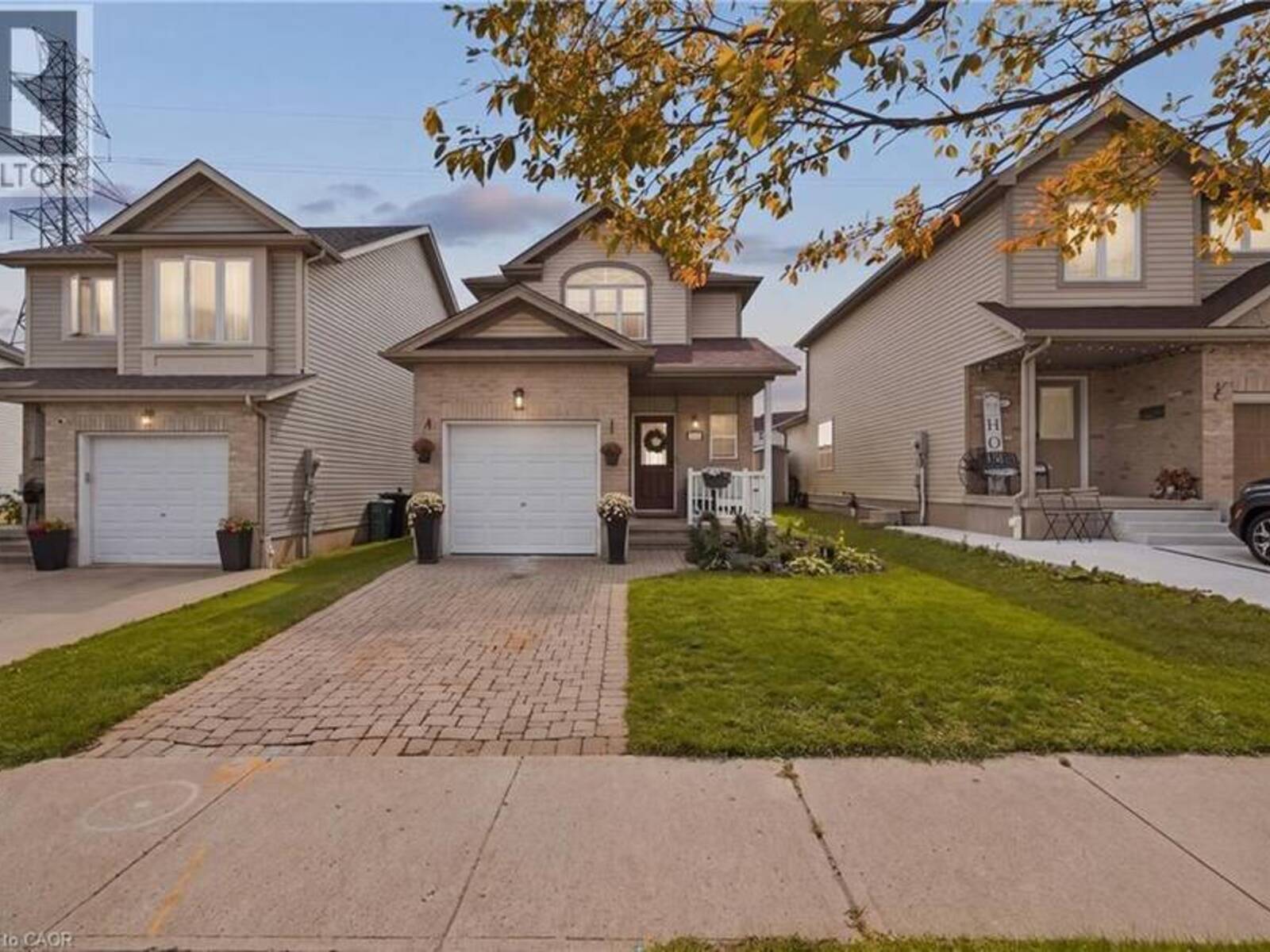 116 HENHOEFFER Crescent, Kitchener, Ontario N2E 4H3
