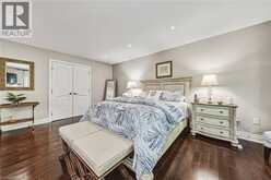 231 PINE COVE Road | Burlington Ontario | Slide Image Twenty-five