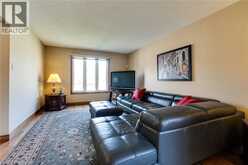 137 NATIONAL Drive | Hamilton Ontario | Slide Image Fifteen