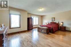 137 NATIONAL Drive | Hamilton Ontario | Slide Image Thirty-two