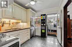 260 STINSON Crescent | Hamilton Ontario | Slide Image Seventeen
