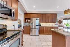 50 KNOX Court | Kitchener Ontario | Slide Image Sixteen