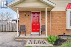8 ABBOTT Lane | Cayuga Ontario | Slide Image Three