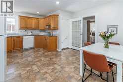 98 DUNCOMBE Drive | Hamilton Ontario | Slide Image Nine