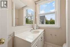 3083 LAKESHORE Road | Burlington Ontario | Slide Image Twenty-two