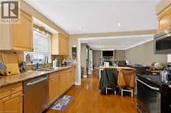 1046 SHEPHERDS Drive | Burlington Ontario | Slide Image Ten