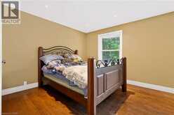 1046 SHEPHERDS Drive | Burlington Ontario | Slide Image Seventeen