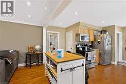 1046 SHEPHERDS Drive | Burlington Ontario | Slide Image Seven