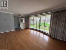 4 BEECHWOOD Court | St. Catharines Ontario | Slide Image Eight