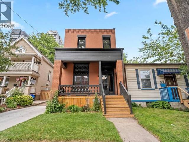 143 CATHARINE Street N Hamilton Ontario, L8R 1J5 - 3 Bedrooms Home For Sale