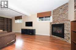 219 FOXHUNT Road | Waterloo Ontario | Slide Image Sixteen