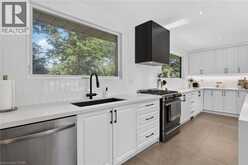 9 LESLIE Drive | Hamilton Ontario | Slide Image Fourteen