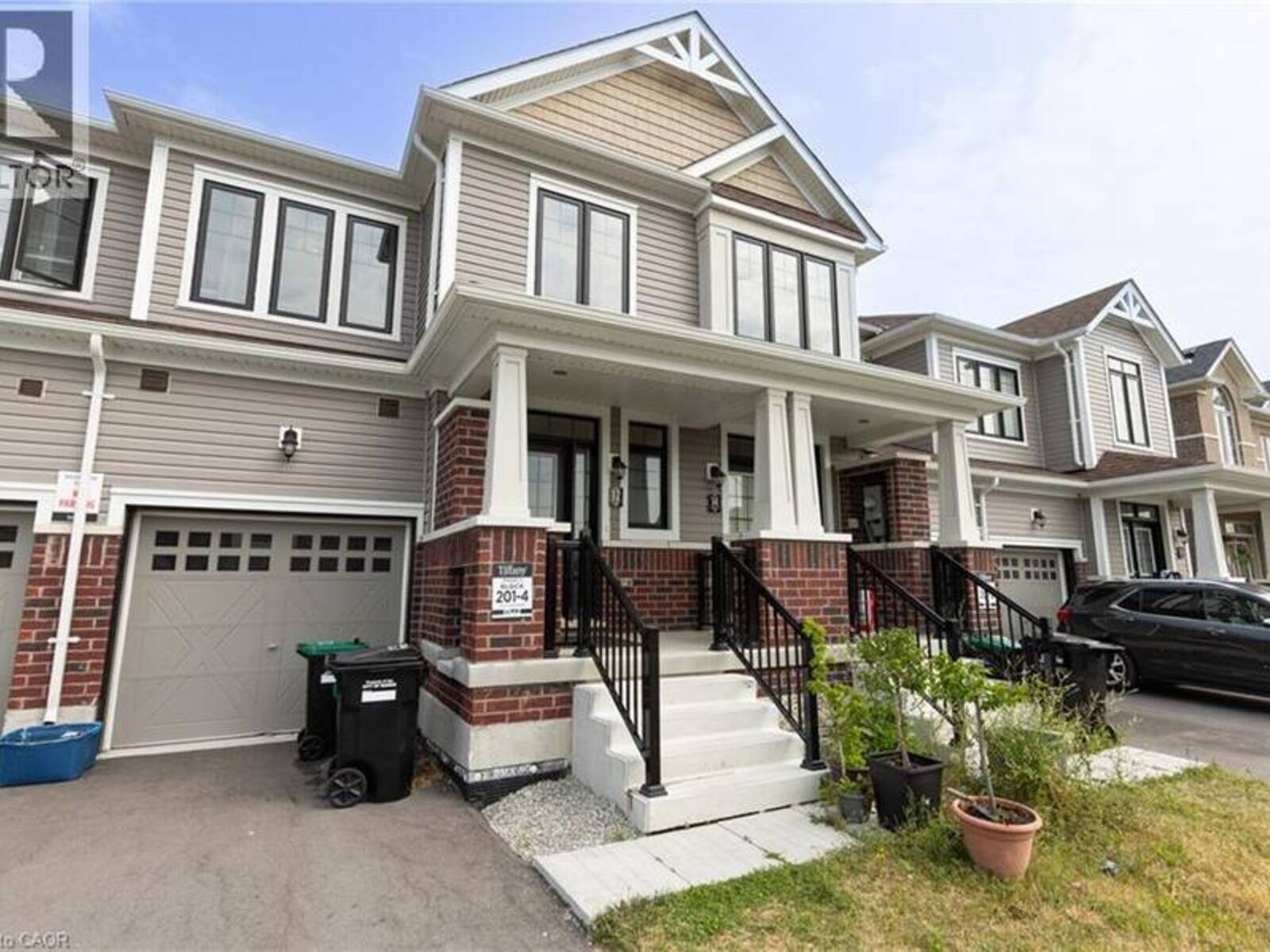 12 HYLTON Drive, Barrie, Ontario L9J 0W5