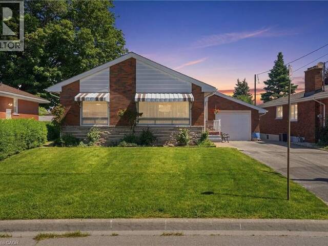 18 PLEASANT Avenue Hamilton Ontario, L8G 2L2 - Property For Sale