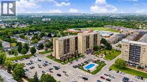 15 NICKLAUS Drive Unit# 17 | Hamilton Ontario | Slide Image Thirty-two