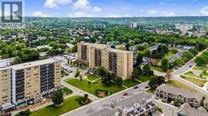 15 NICKLAUS Drive Unit# 17 | Hamilton Ontario | Slide Image Thirty