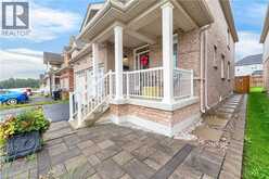 484 GREENWOOD Drive | Angus Ontario | Slide Image Four