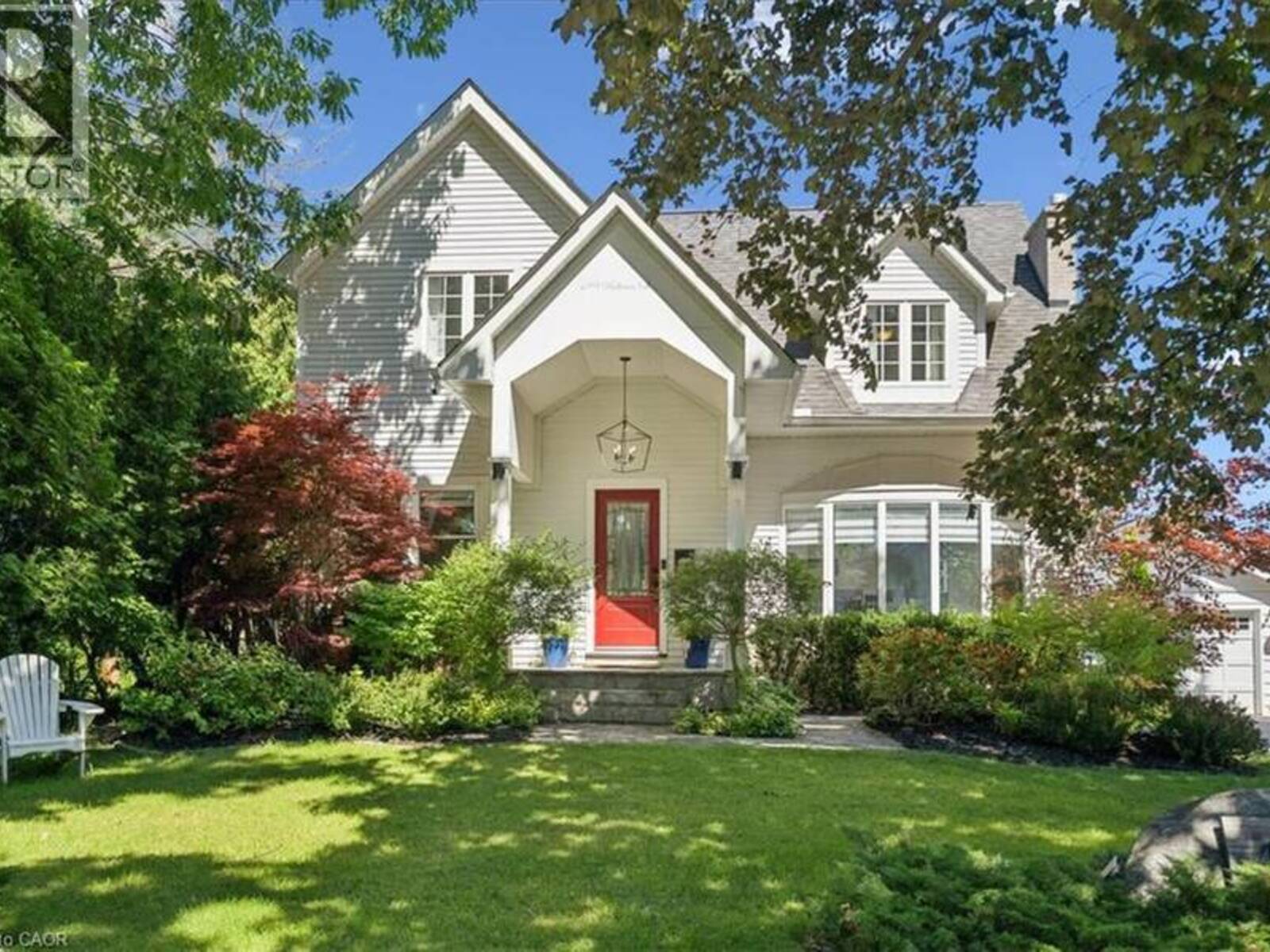 489 REBECCA Street, Oakville, Ontario L6K 1K8