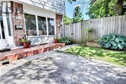 541 PARKVIEW Crescent | Cambridge Ontario | Slide Image Two