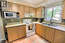 541 PARKVIEW Crescent | Cambridge Ontario | Slide Image Eight