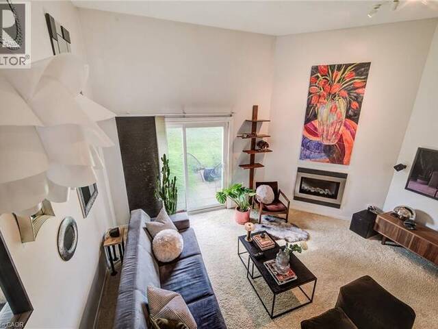589 BEECHWOOD Drive Unit# 22 Waterloo Ontario, N2T 2K9 - 3 Bedrooms Condo For Sale